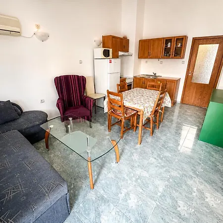 Informat 1 - Pool And Seaview - Location Apartamento